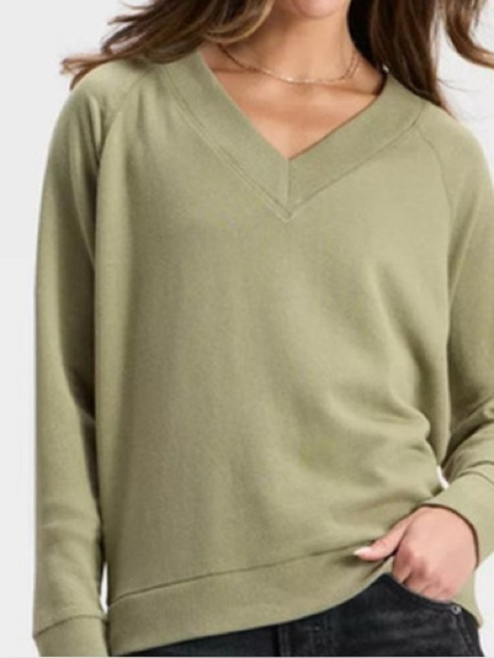 Universal Thread Women's Wide V-Neck Knit Pullover Sweater Long Sleeve